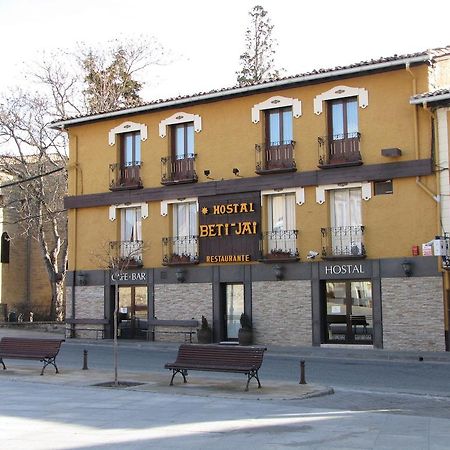 Hostal Beti-Jai Aoiz Zewnętrze zdjęcie